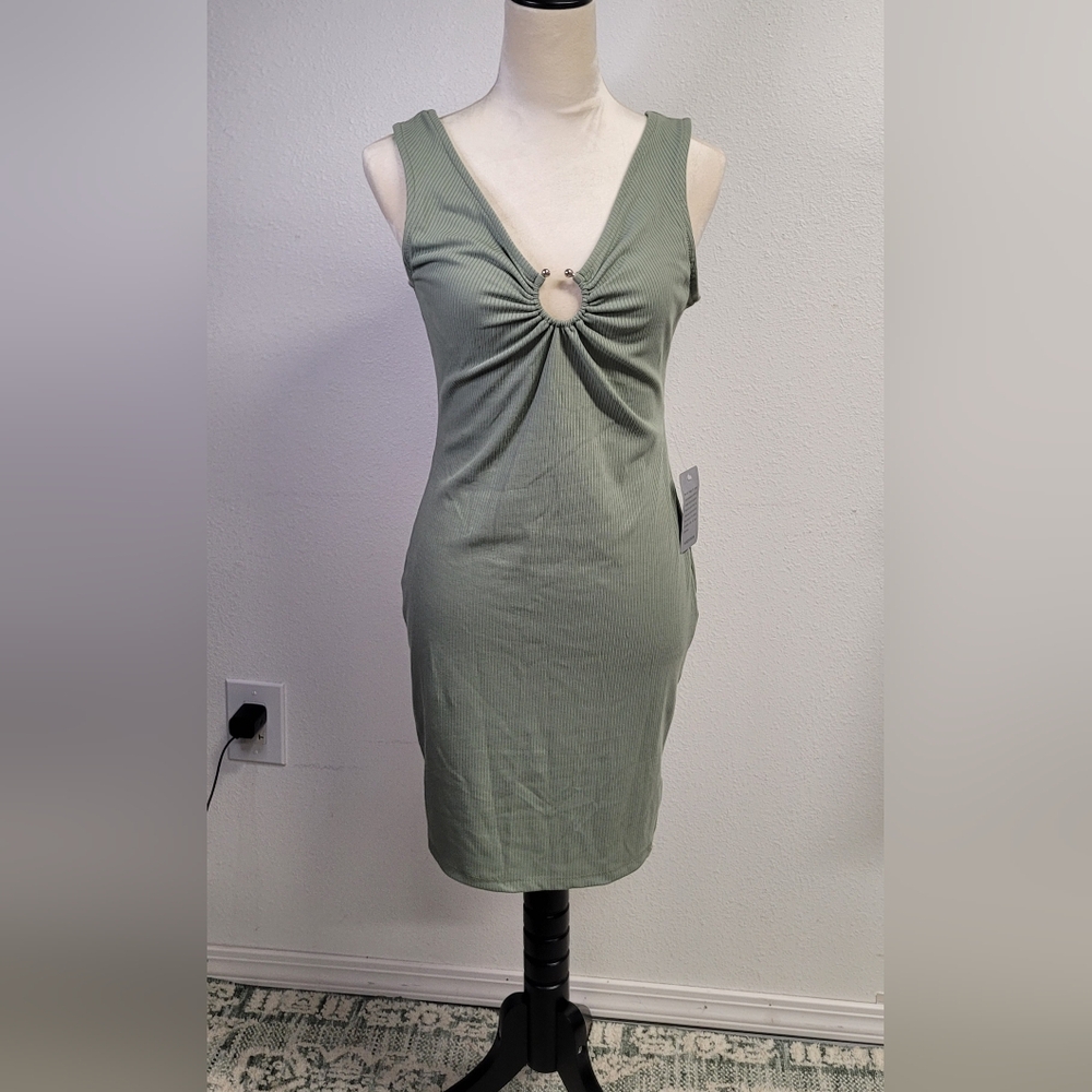Good luck gem from Nordstrom Rack winter sage Sleeveless Dress V-neck front&back